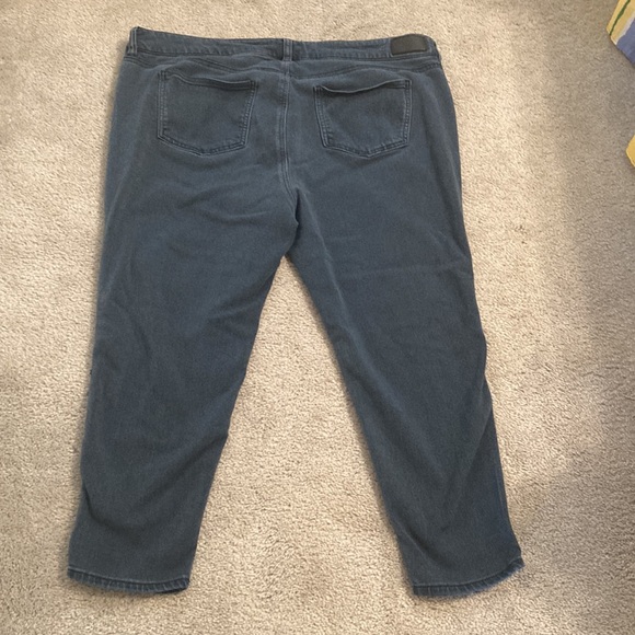 Celebrity Pink Cropped Jeans - Picture 4 of 4